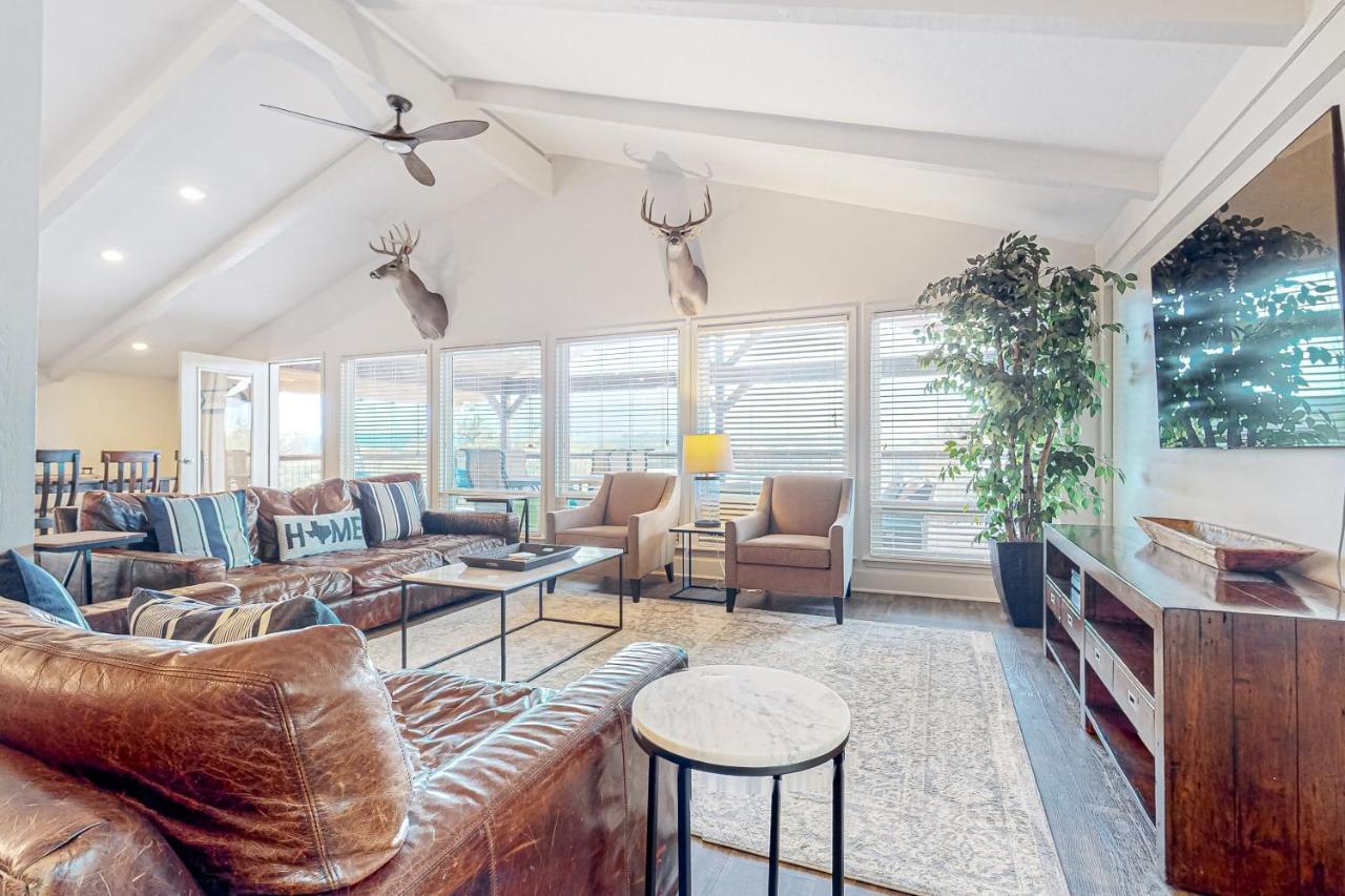 Grand River Retreat Wimberley Ngoại thất bức ảnh