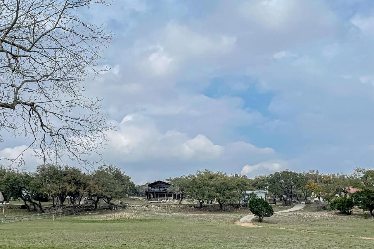 Grand River Retreat Wimberley Ngoại thất bức ảnh
