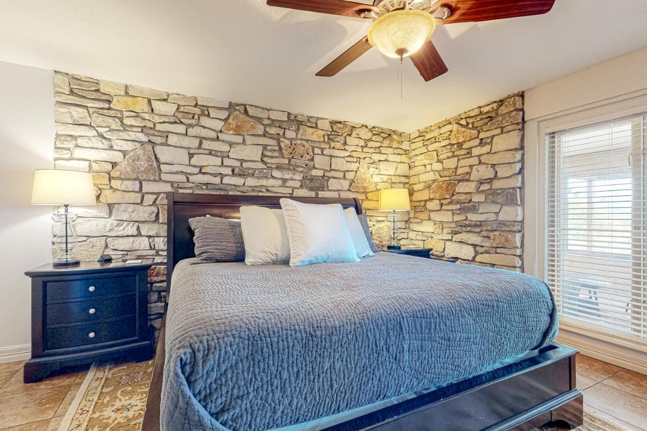 Grand River Retreat Wimberley Ngoại thất bức ảnh